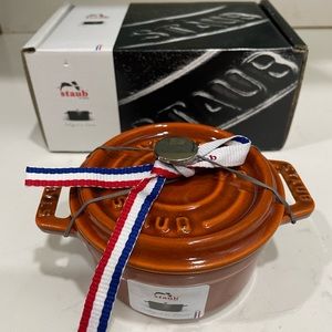 STAUB Cast Iron 0.25-qt Mini Round Cocott
